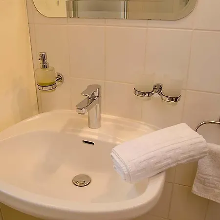 Haus Storck Lejlighed Neustadt an der Weinstraße Eksteriør billede
